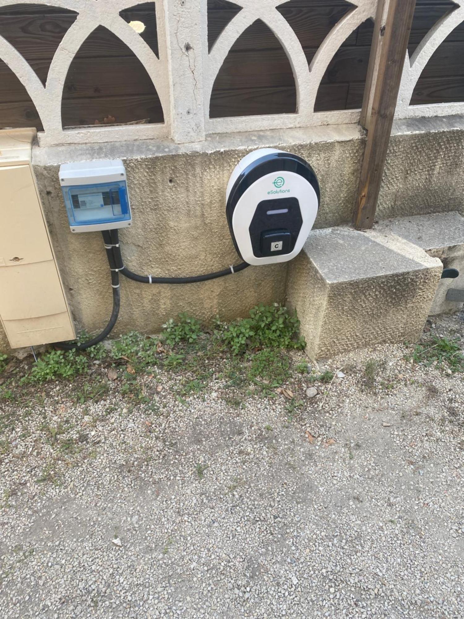 Spa Jardin Prive T3 Independant Dans Villa Morieres-les-Avignon Zewnętrze zdjęcie